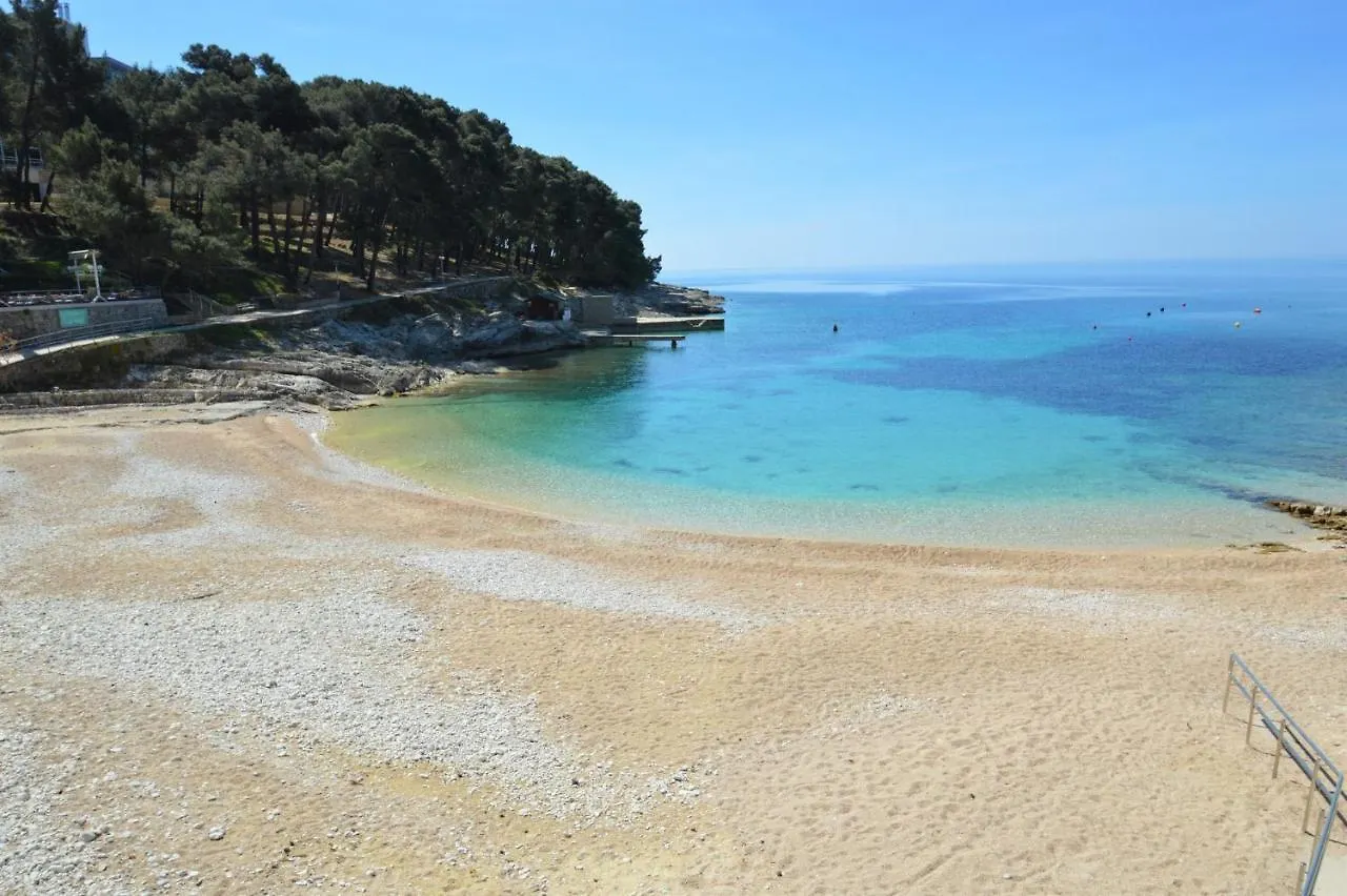 Apartment Simpatico Cunski Croatia